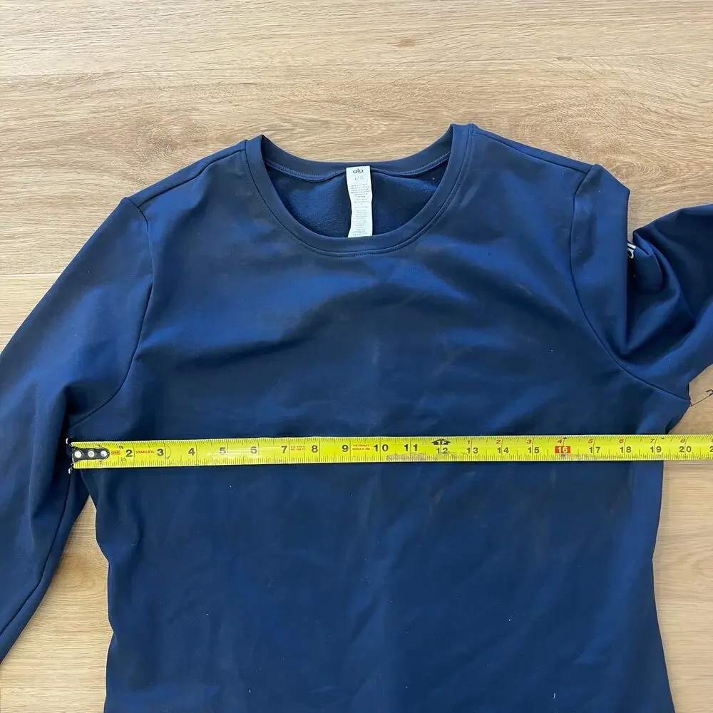 ALO YOGA Women's Airbrush Winter Warm Nocturne Long Sleeve Size L In Navy